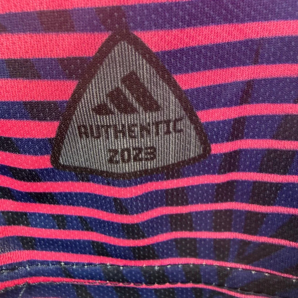 Adidas Jersey Mens Large Inter Miami CF 2023 Pre-Match Pink Purple Palm P95985